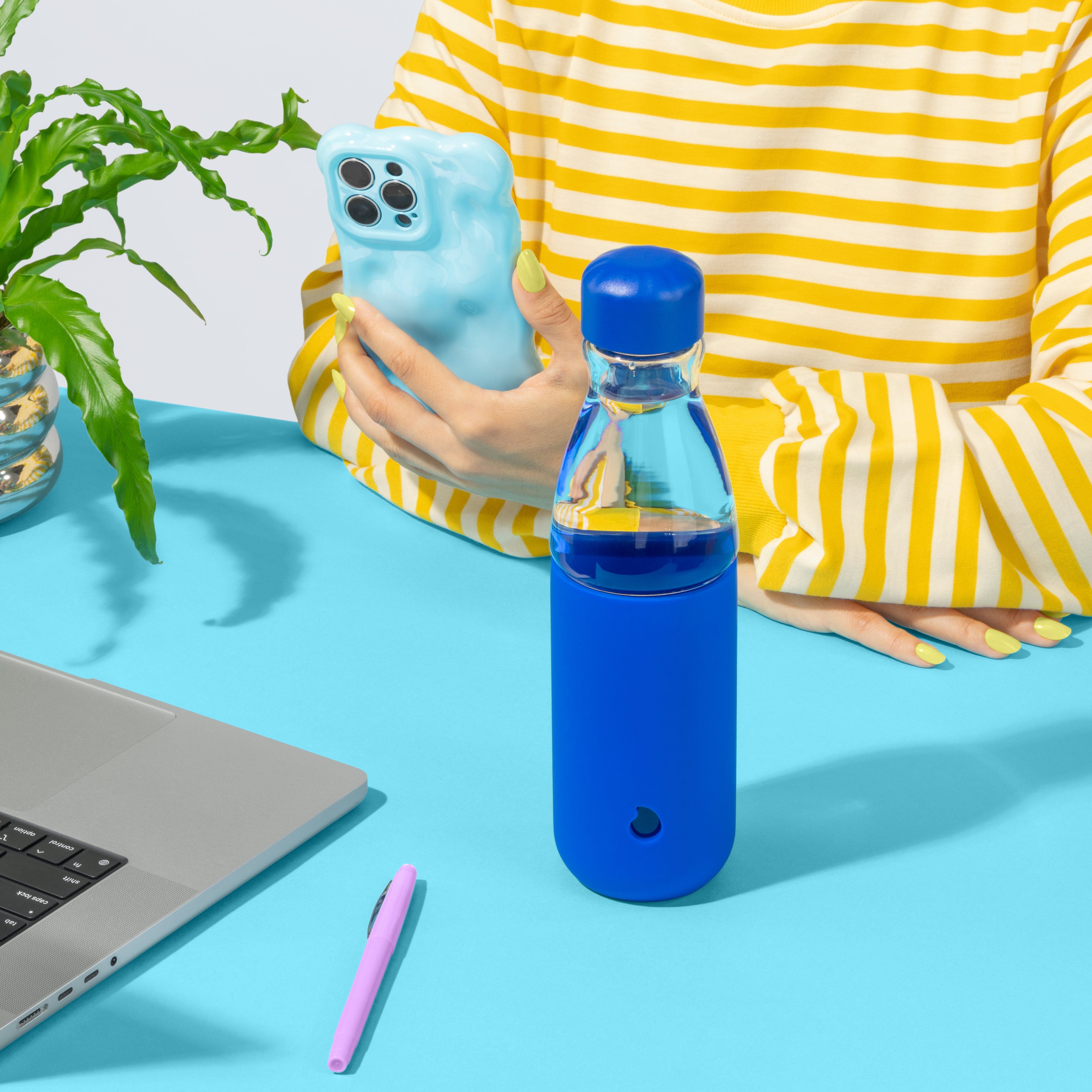 Glass Original Bottle | 18oz Cobalt Glow